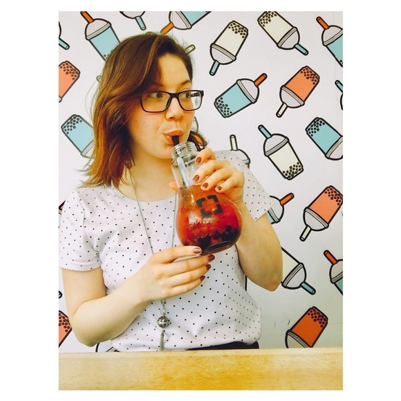 Meet your Posher, Nash - Picture 2 of 2